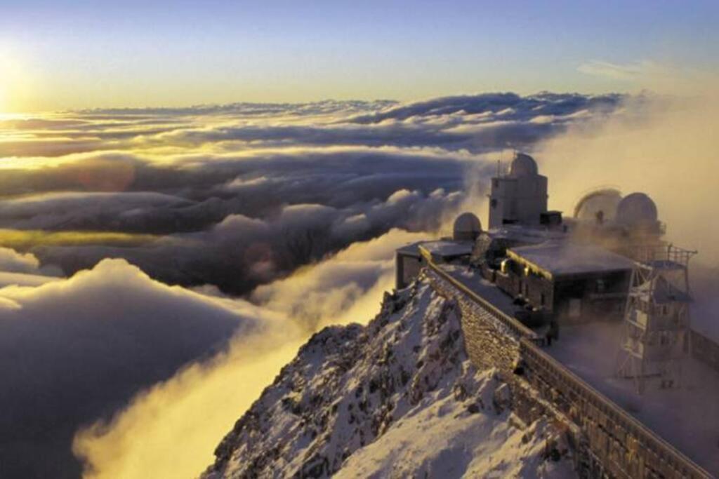 Le Petit St-Jean Daire Bagnères-de-Bigorre Dış mekan fotoğraf